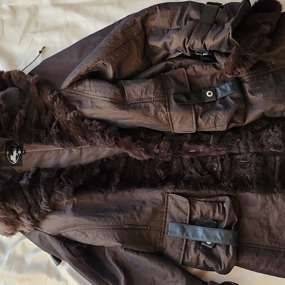 Vintage Bugatteli Brown Rex Rabbit Trimmed Fashion Coat, Medium, $75 - Picture 5 of 17
